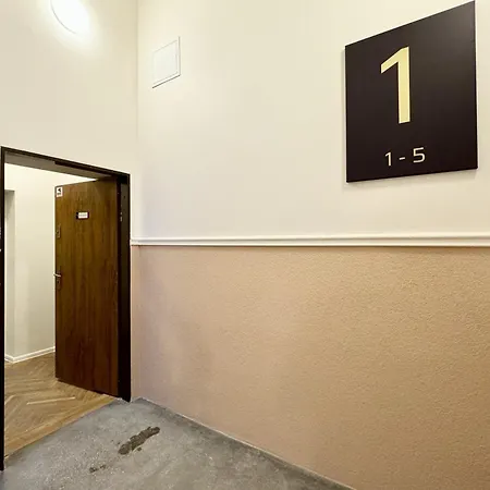 Apartament Kramarska - Old Market Square By Friendly Poznań